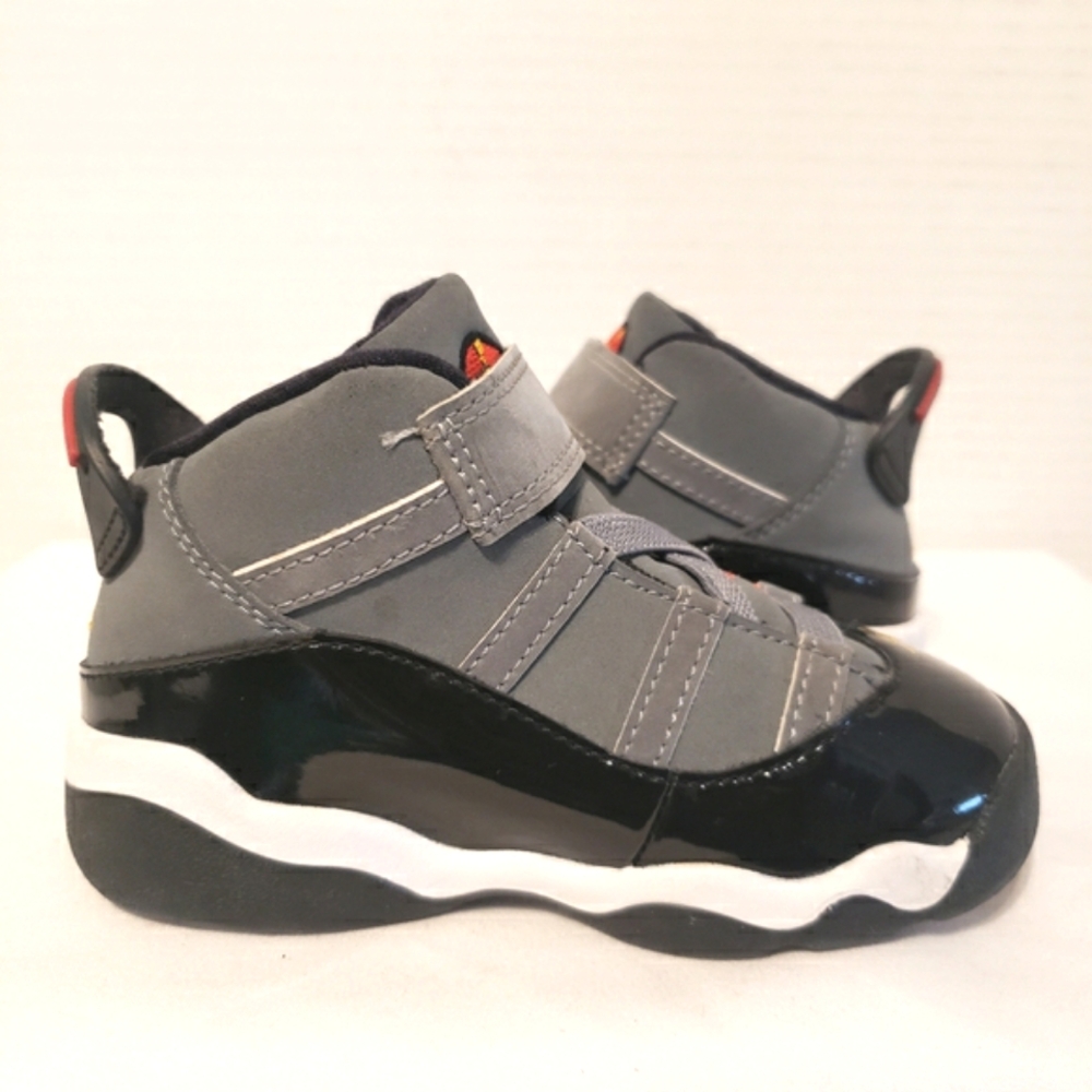 Jordan 6 Rings Toddler Size 7C Light Graphite, Black, White - Picture 5 of 15